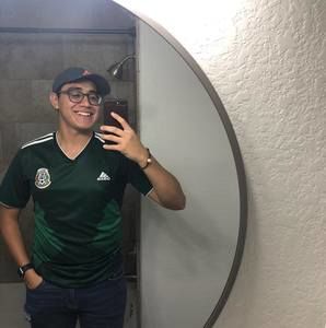 Meet your Posher, Francisco